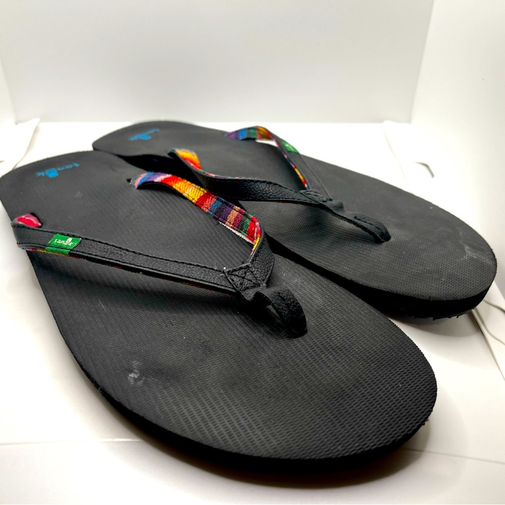 Sanuck flip-flops